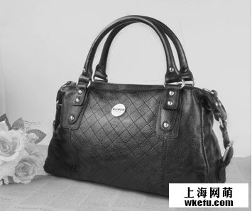 淘寶美工設(shè)計(jì)-包包原來(lái)可以這樣修